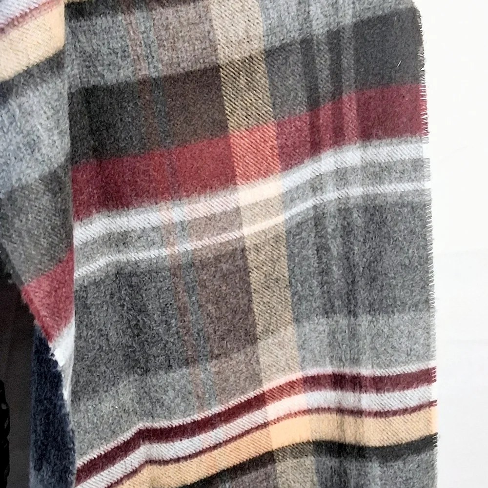 Fraas/Cashmink Buttery Soft Gray/Red/Beige Plaid Dressy 12